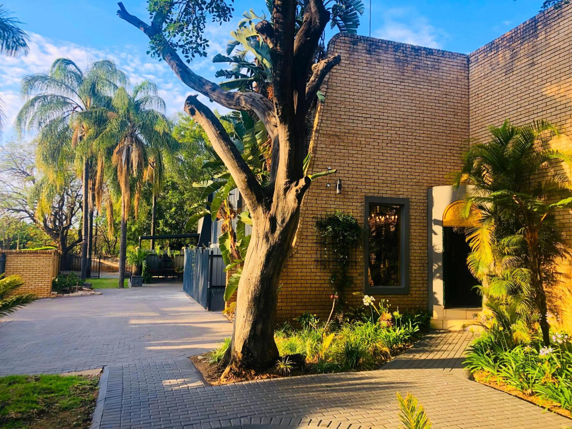 Grafiti Boutique Hotel Bela-Bela Exterior foto
